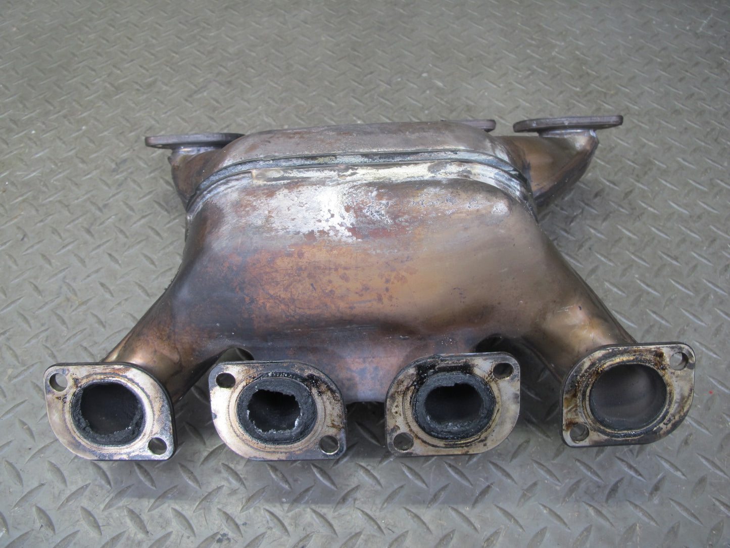 2010-2014 BMW E71 X6M S63 Engine Exhaust Manifold Header 7589089