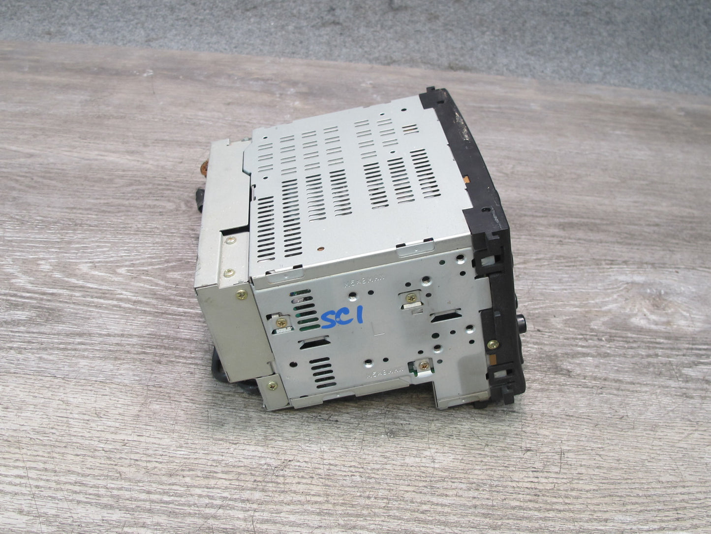 97-98 Lexus JZZ31 SC300 SC400 AM FM Radio Cassette Player Receiver Head Unit OEM