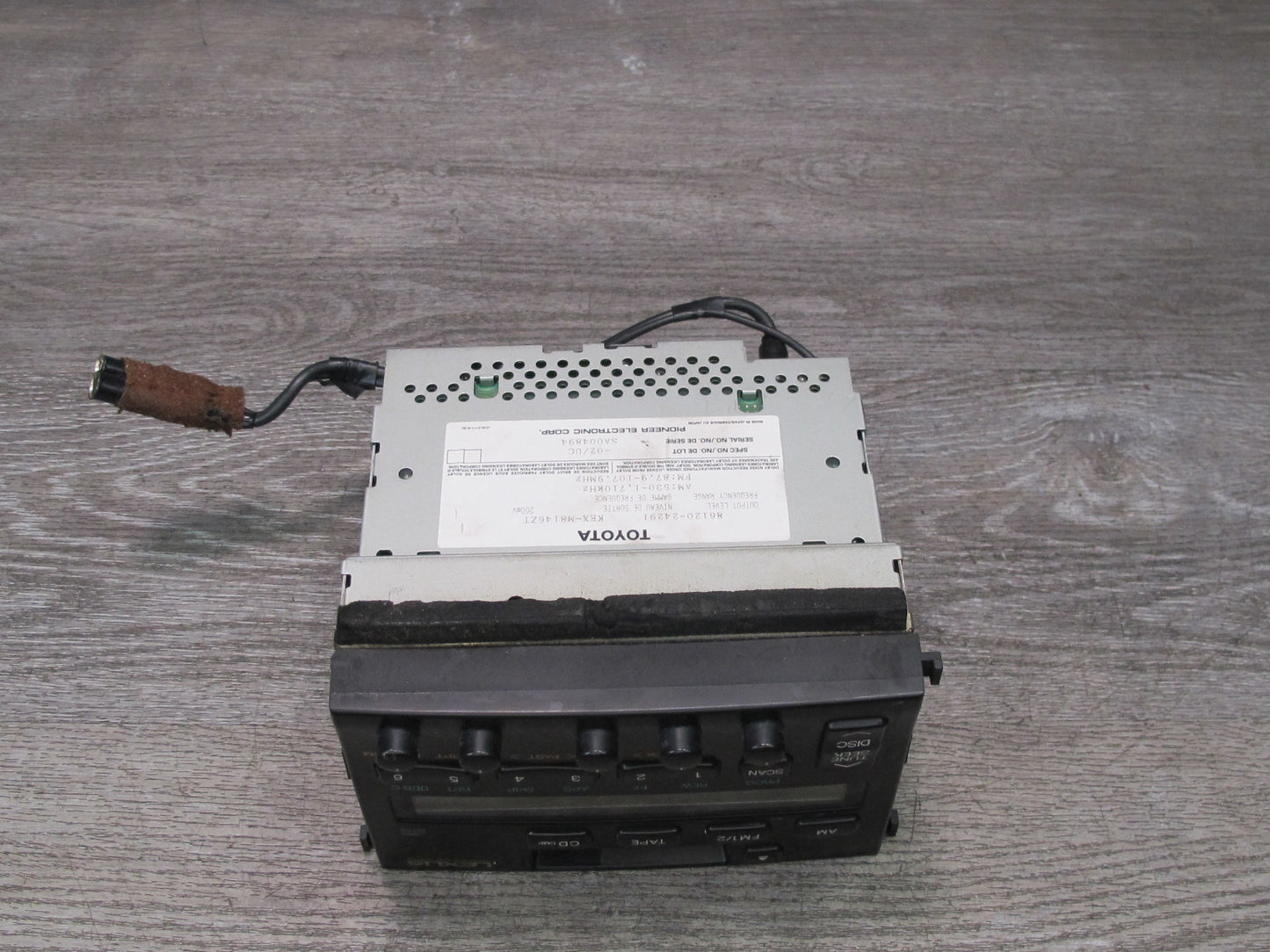 97-98 Lexus JZZ31 SC300 SC400 AM FM Radio Cassette Player Receiver Head Unit OEM