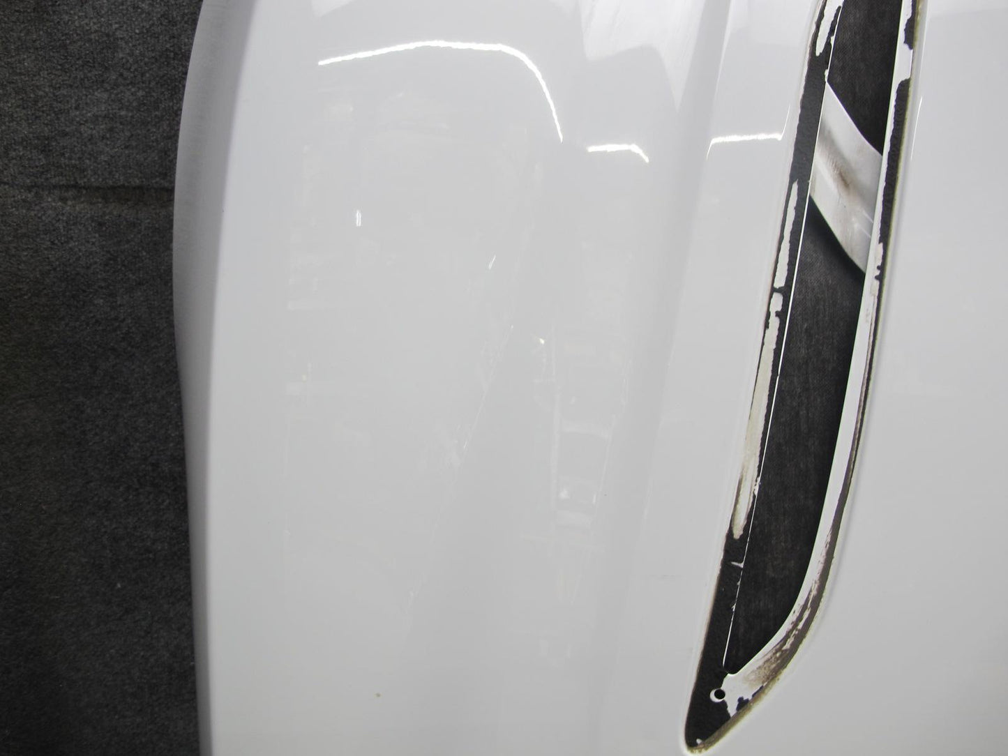 07-10 Saturn SKY Front Hood Bonnet Shell Panel Cover Polar White OEM