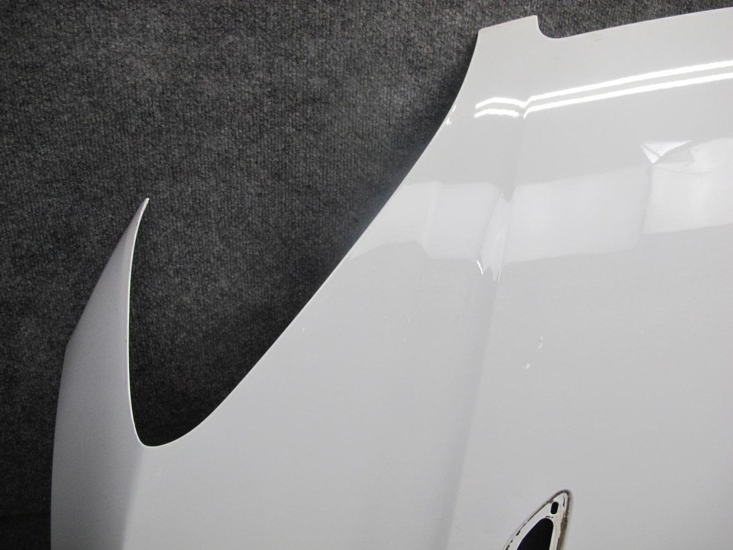 07-10 Saturn SKY Front Hood Bonnet Shell Panel Cover Polar White OEM