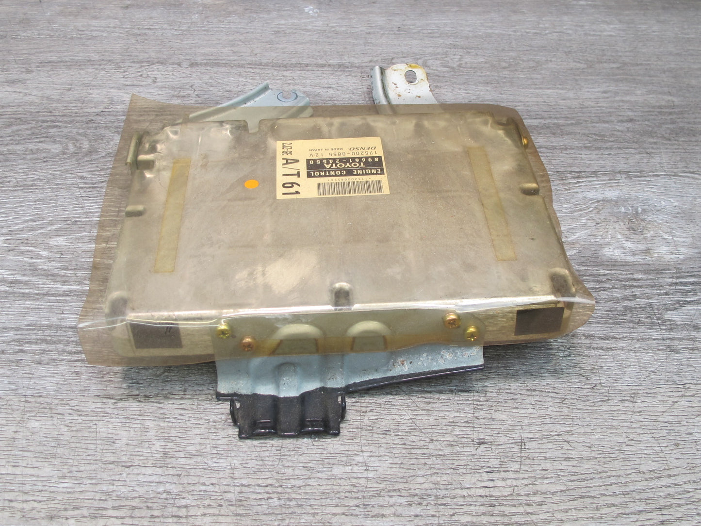 1998 Lexus JZZ31L SC300 2JZGE A/T ECM ECU Engine Control Module 89661-24550 OEM