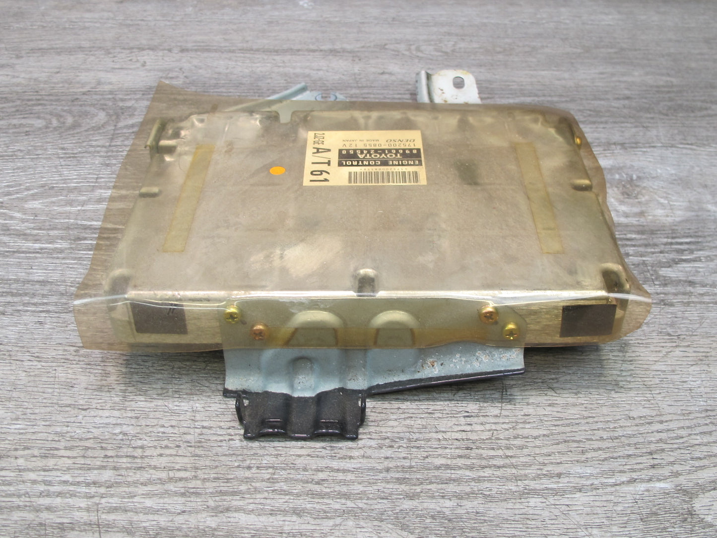 1998 Lexus JZZ31L SC300 2JZGE A/T ECM ECU Engine Control Module 89661-24550 OEM