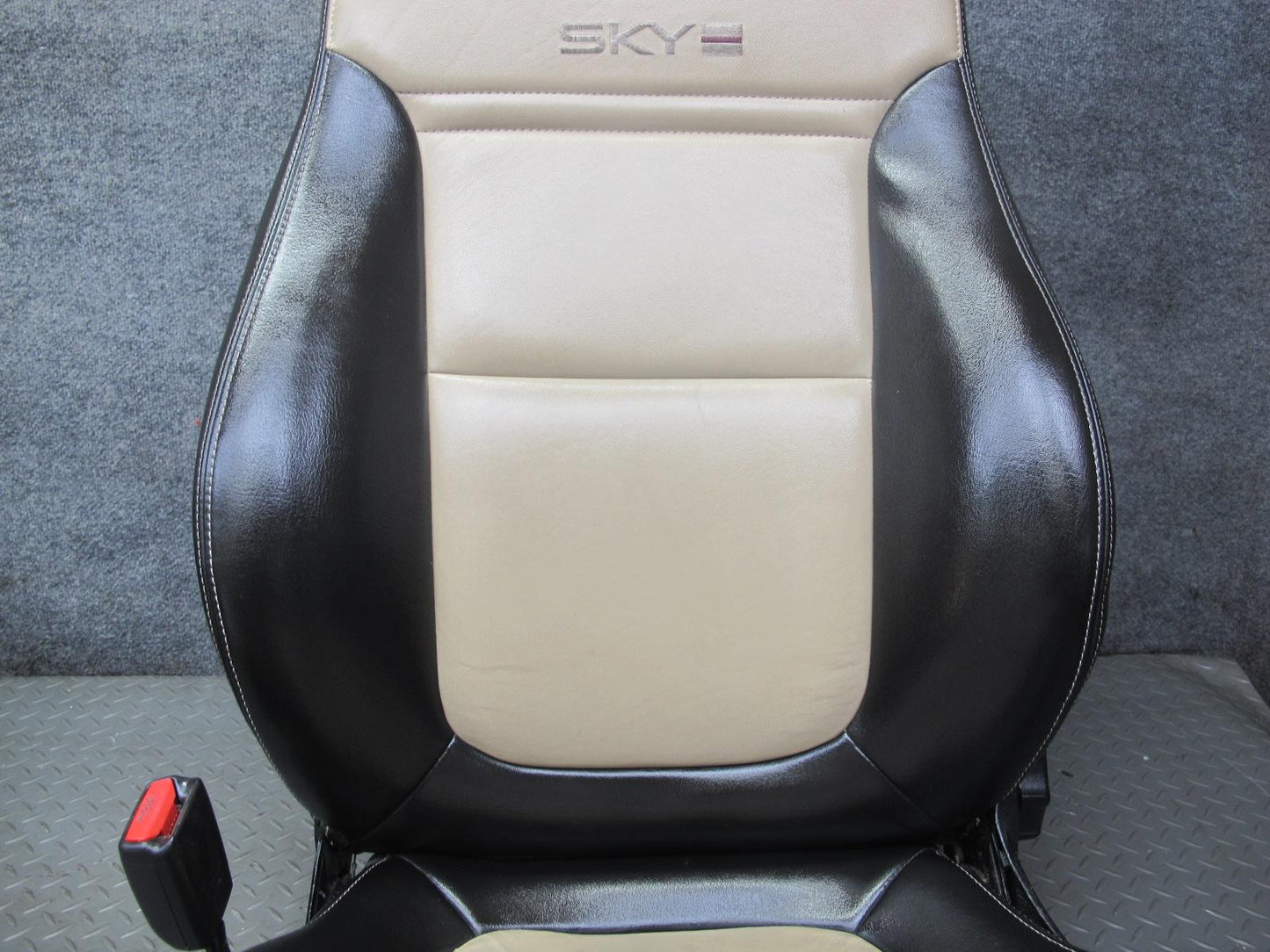 07-10 Saturn SKY Redline Set of 2 Front Left & Right Leather Seat Black TAN OEM
