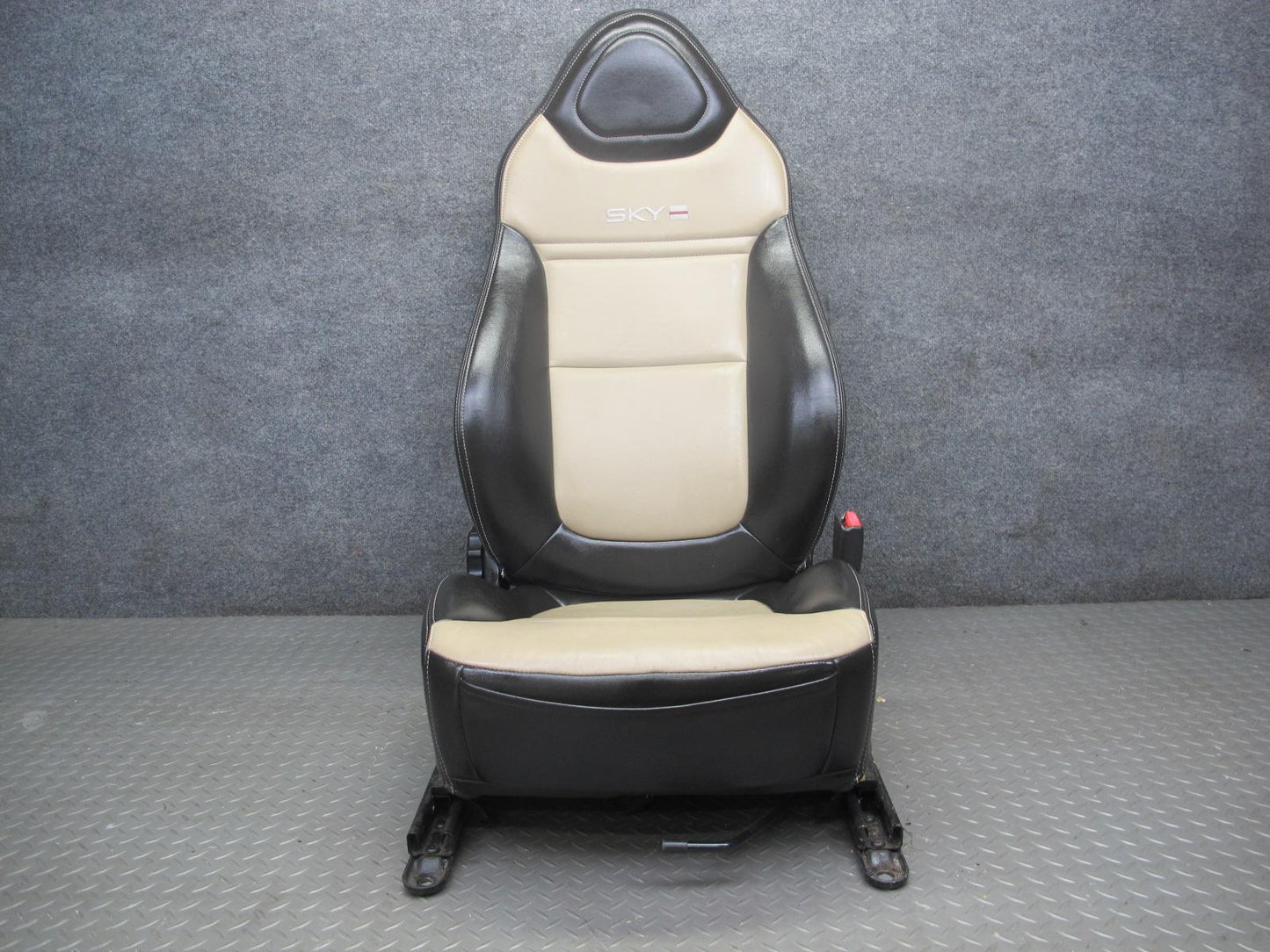 07-10 Saturn SKY Redline Set of 2 Front Left & Right Leather Seat Black TAN OEM