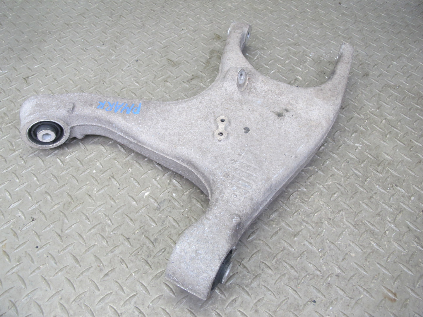 2015-2018 Porsche Macan Rear Right Upper & Lower Control Arm Set of 2