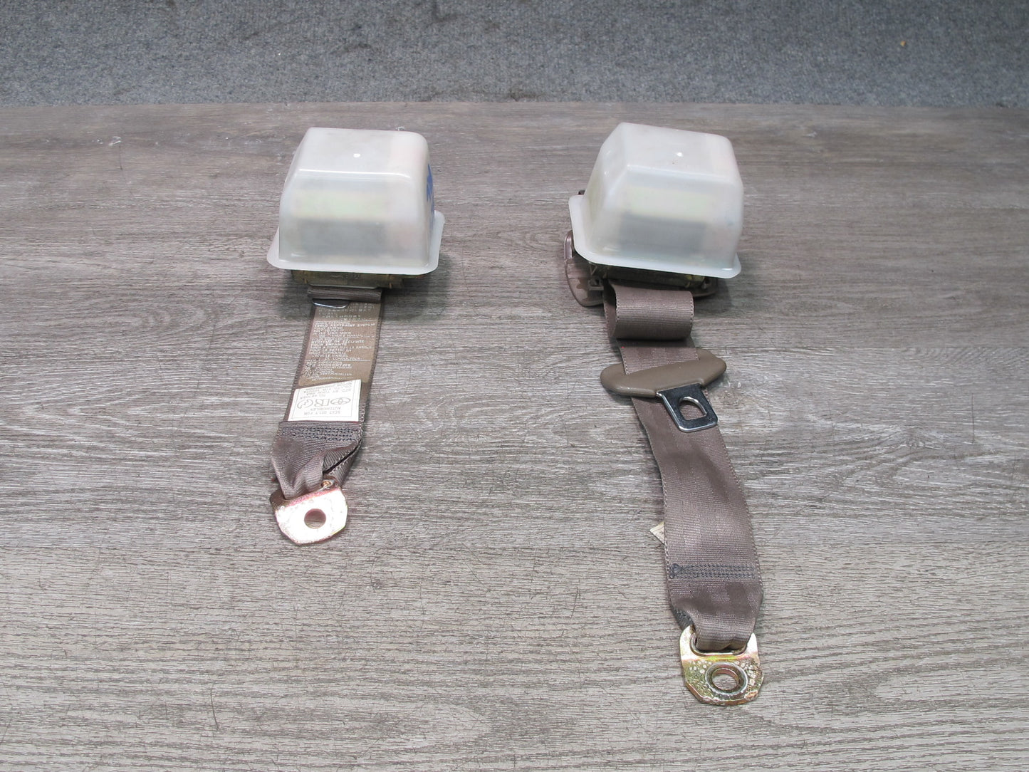 97-00 LEXUS SC300 SC400 REAR RIGHT & LEFT SIDE SEATBELT RETRACTOR SET OEM