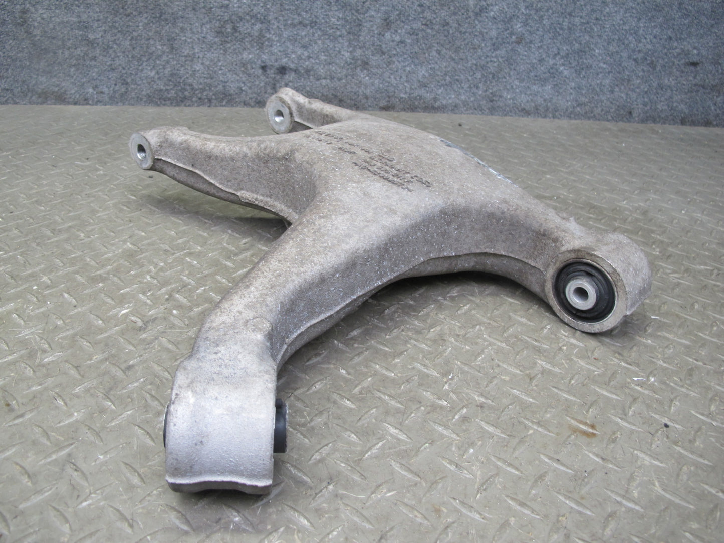 2015-2018 Porsche Macan Rear Left Upper & Lower Control Arm Set of 2