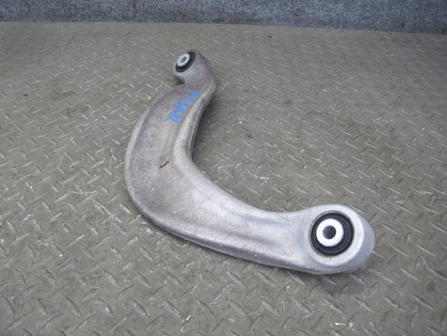 2015-2018 Porsche Macan Rear Left Upper & Lower Control Arm Set of 2
