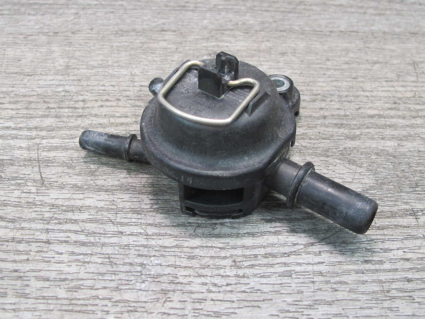 2015-2018 Porsche Macan Engine Coolant Air Bleeder Valve 7P5121671