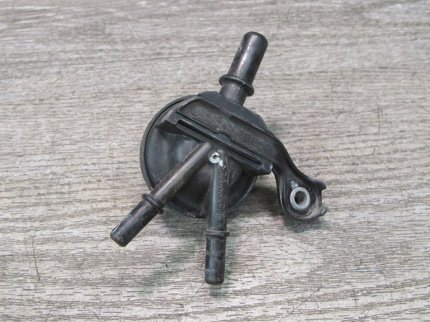 2015-2018 Porsche Macan Engine Coolant Air Bleeder Valve 7P5121671