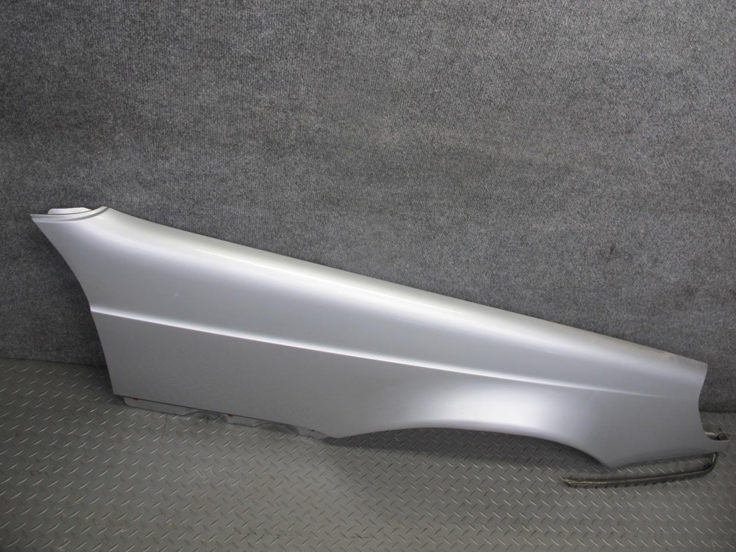 96-99 Mercedes W140 C140 Cl-class Coupe Front Right Fender Shell Panel Cover OEM