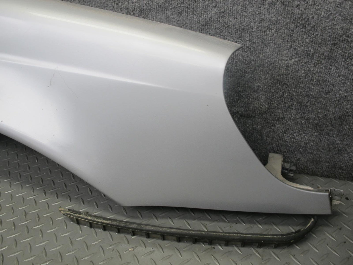 96-99 Mercedes W140 C140 Cl-class Coupe Front Right Fender Shell Panel Cover OEM