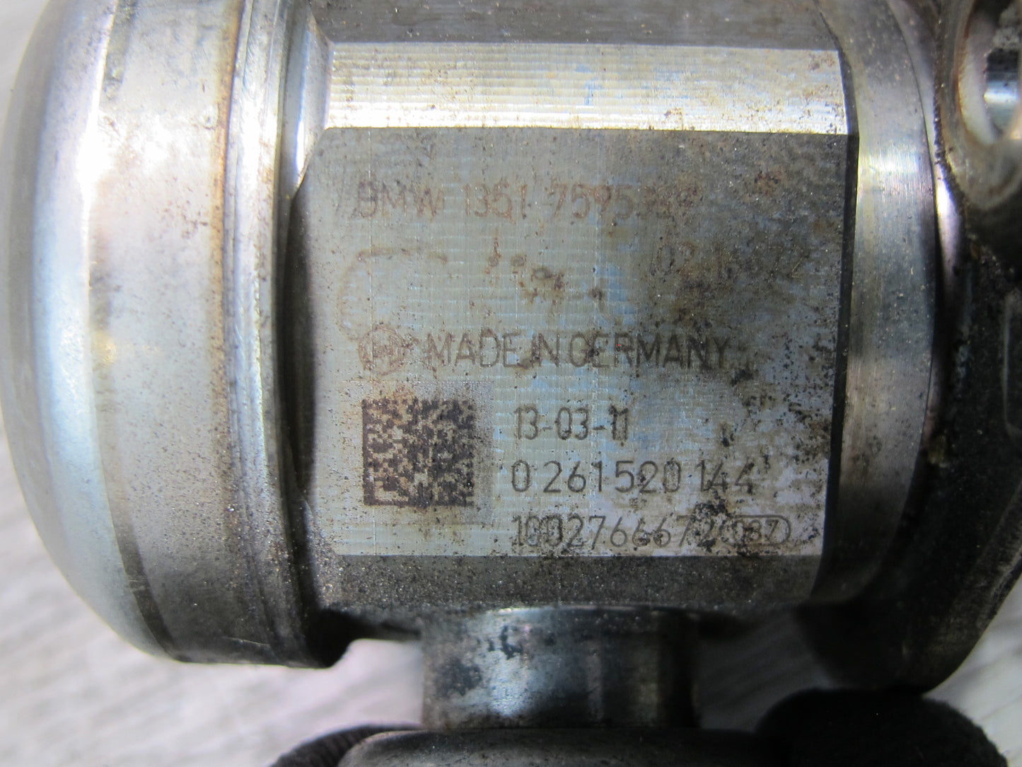 2010-2014 BMW E71 X6 X6M 4.4L Right High Pressure Fuel Pump