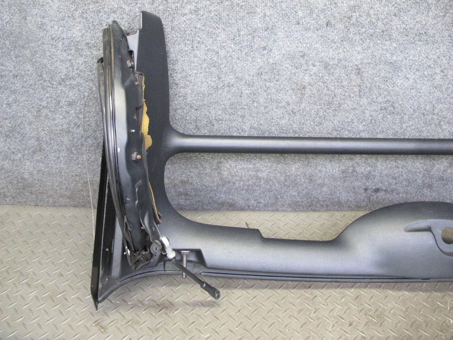 07-10 Saturn SKY Convertible Folding TOP Roof Front Frame Support Panel OEM