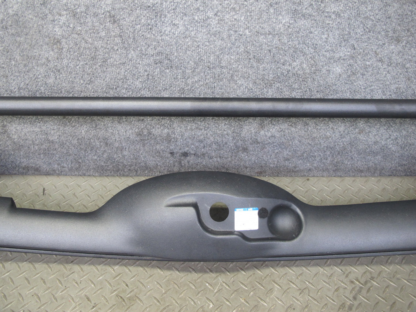 07-10 Saturn SKY Convertible Folding TOP Roof Front Frame Support Panel OEM