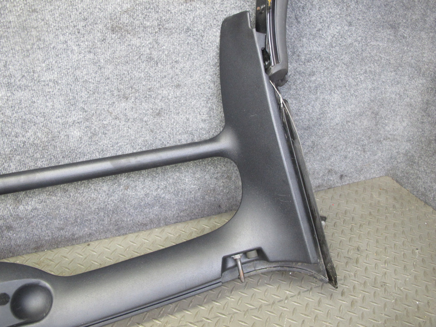 07-10 Saturn SKY Convertible Folding TOP Roof Front Frame Support Panel OEM