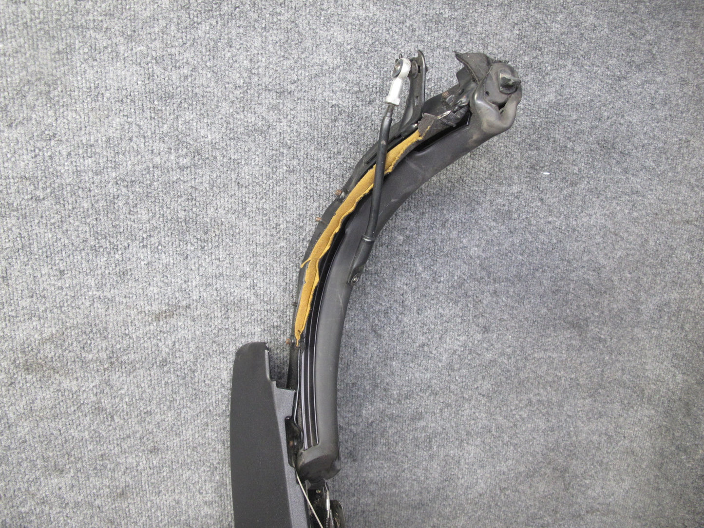 07-10 Saturn SKY Convertible Folding TOP Roof Front Frame Support Panel OEM