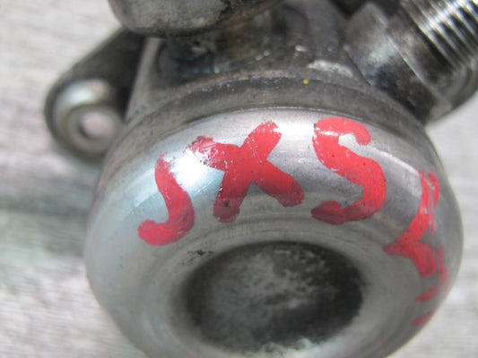 2010-2014 BMW E71 X6 X6M 4.4L Left High Pressure Fuel Pump