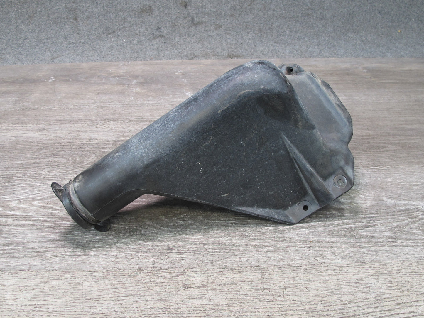 92-96 Chevrolet Corvette C4 Windshield Washer Fluid Reservoir Tank w Pump OEM