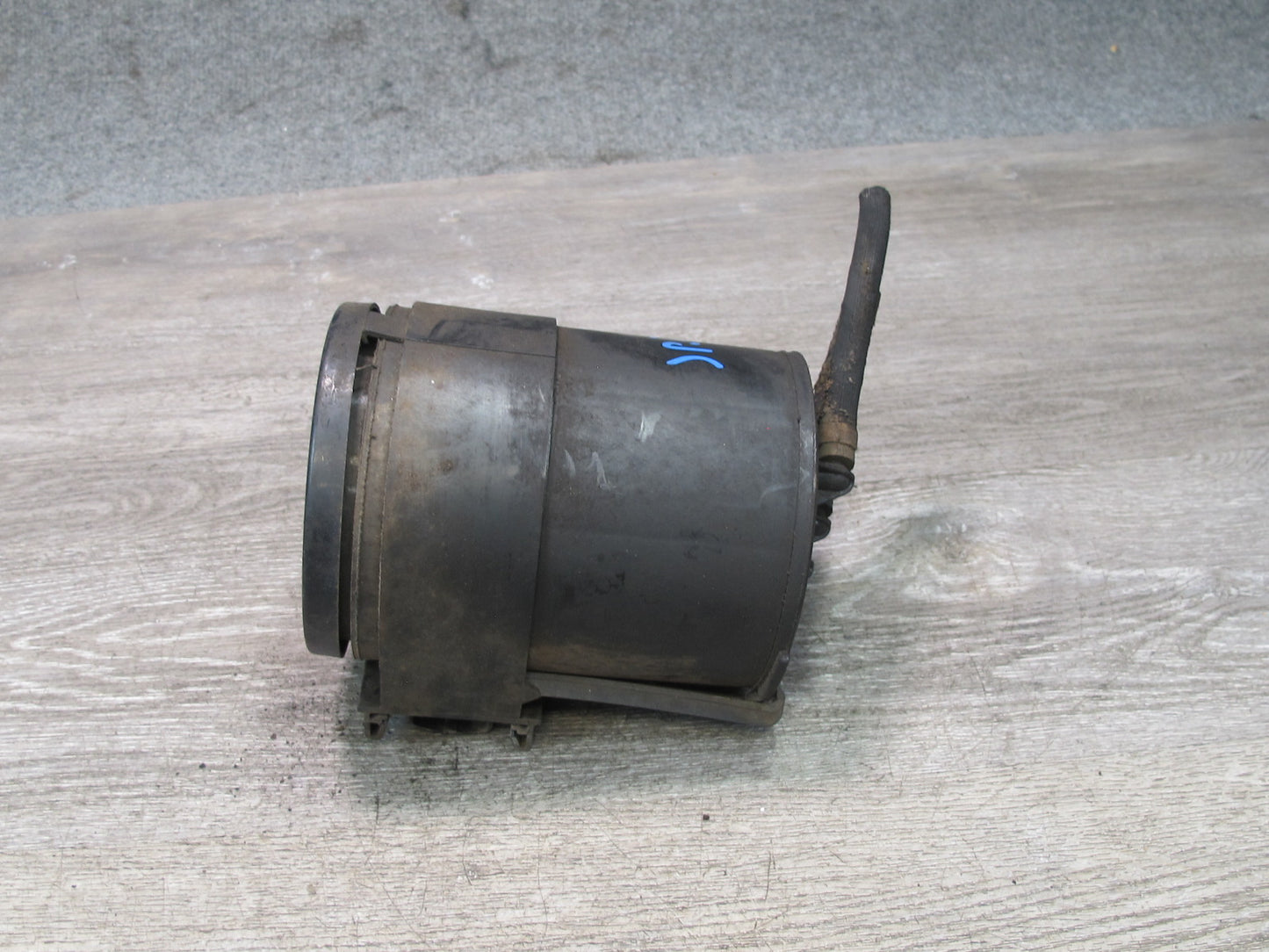 91-96 Chevrolet Corvette C4 Fuel Evap Vapor Charcoal Canister Purge Valve OEM