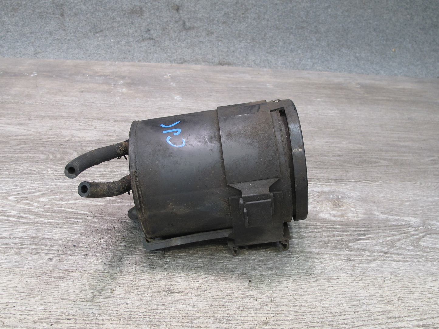 91-96 Chevrolet Corvette C4 Fuel Evap Vapor Charcoal Canister Purge Valve OEM