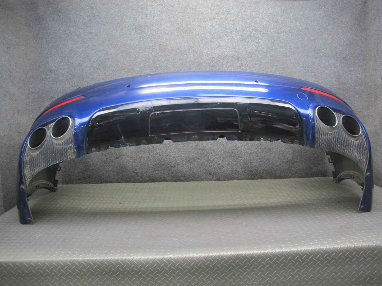 2017-2020 Maserati Levante M161 Rear Bumper Cover W/o PDC Sensors Blue