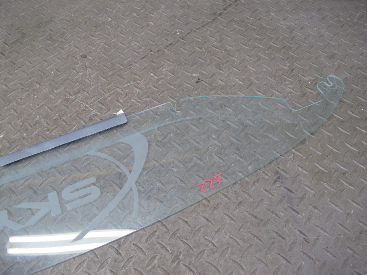 07-10 Saturn SKY Rear Wind Screen Deflector w Illumination Aftermarket