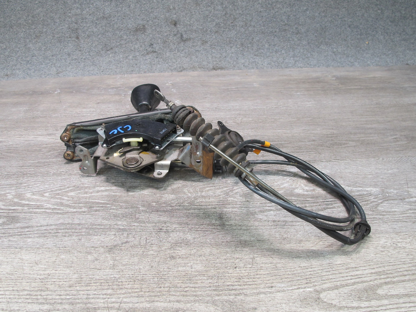 92-93 Chevrolet Corvette C4 A/T Automatic Transmission Shifter w Cable OEM