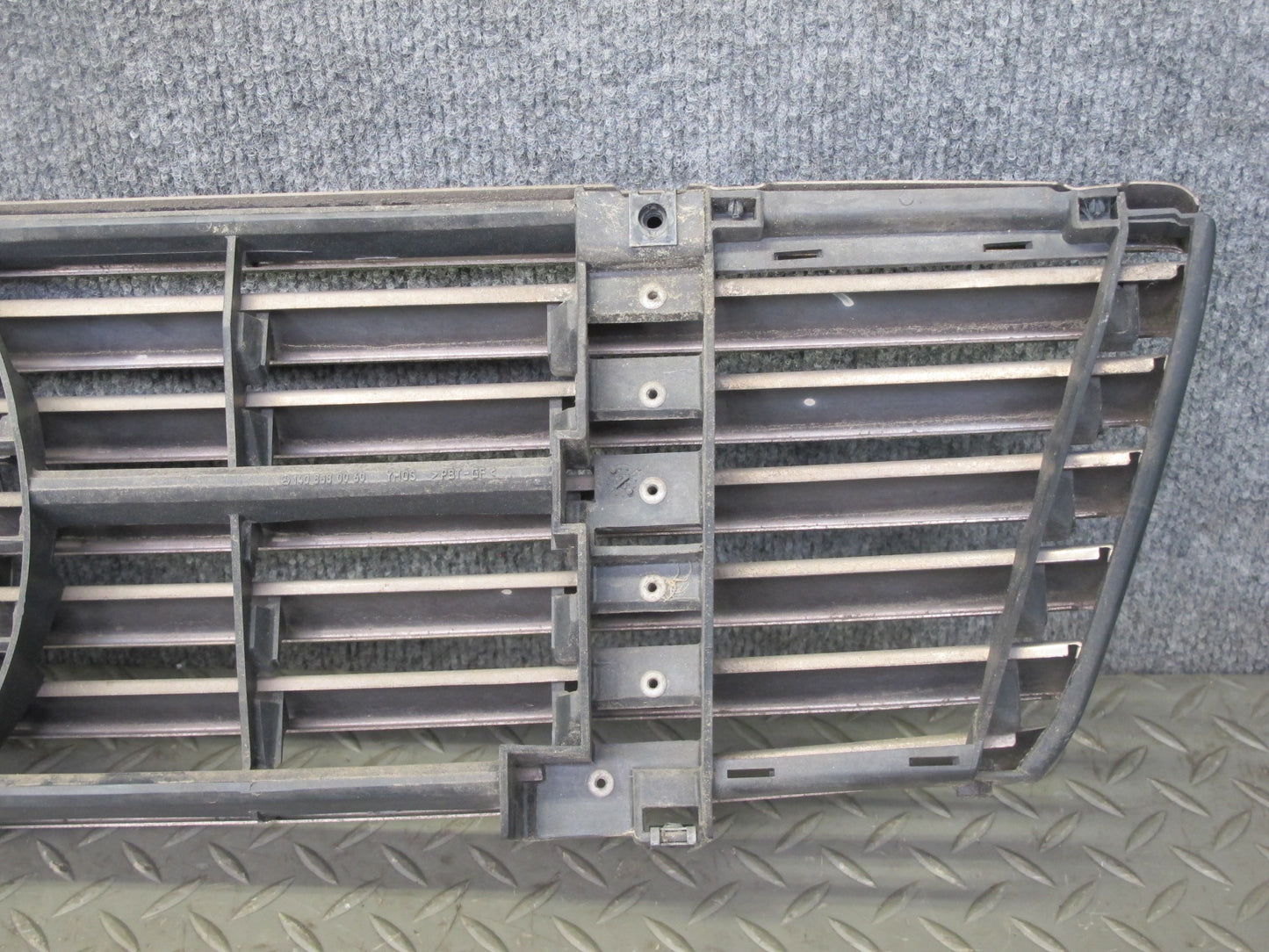 96-99 Mercedes W140 C140 CL Coupe Front Hood Grille w Emblem 1408880060 OEM