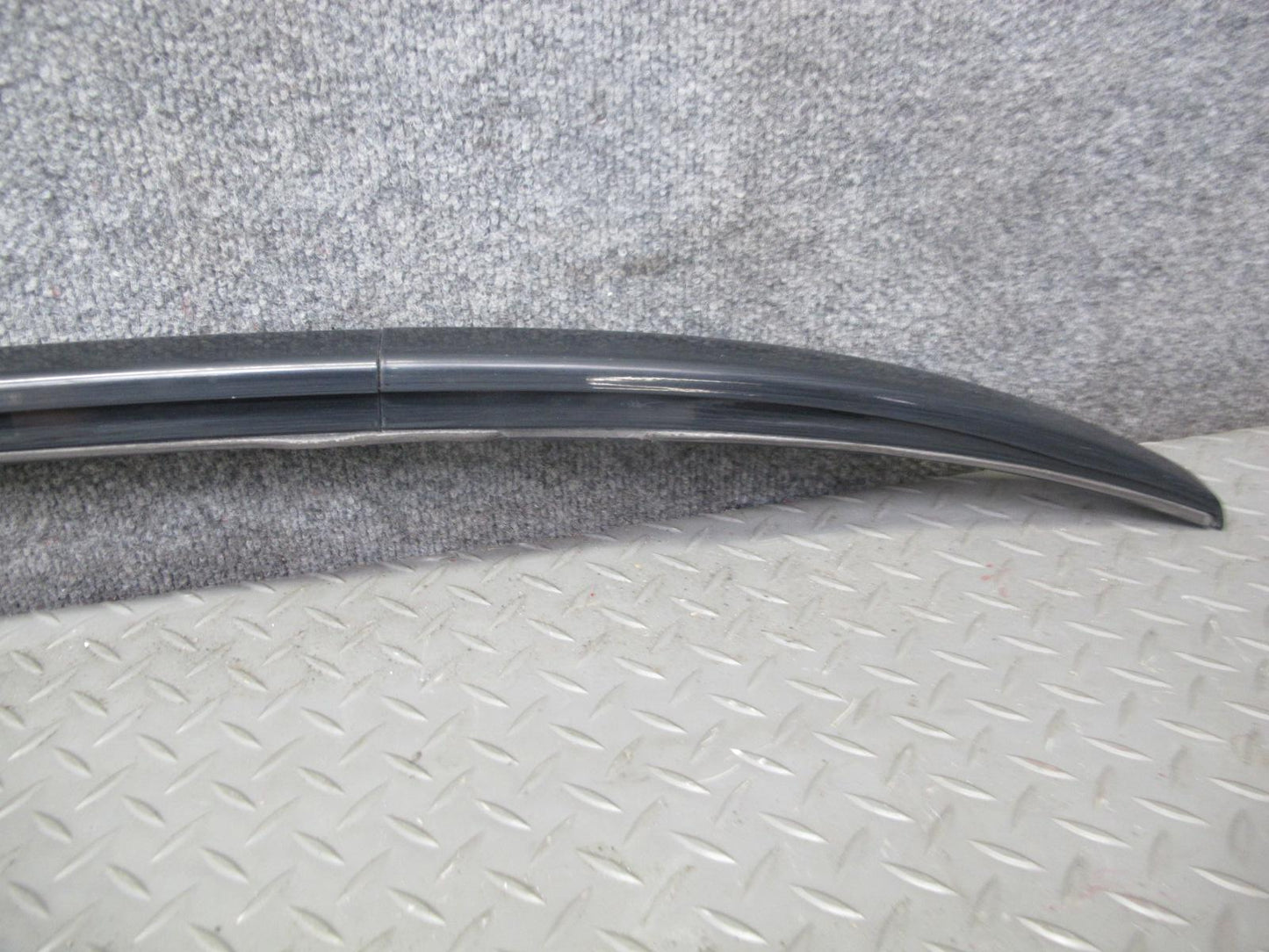 2017-2020 Maserati Levante M161 Left & Right Roof Rack Rail Luggage Carrier Set