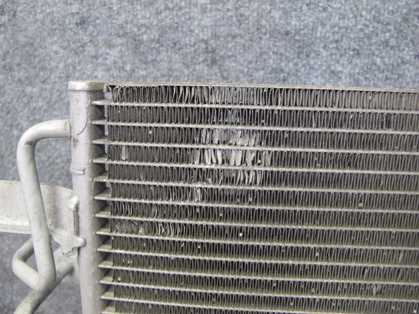07-10 Saturn SKY Pontiac Solstice Hvac A/C Air Condition Condenser OEM