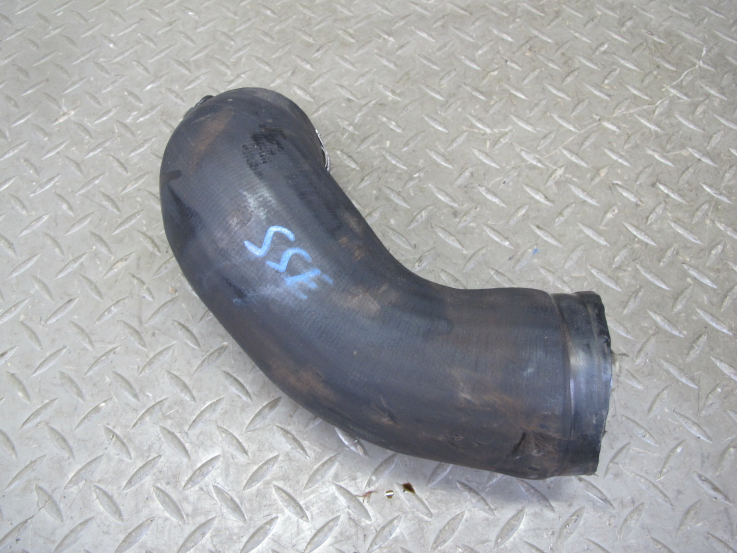 07-10 Saturn SKY Solstice 2.0L Turbo Intercooler Air Intake Hose Pipe Set OEM