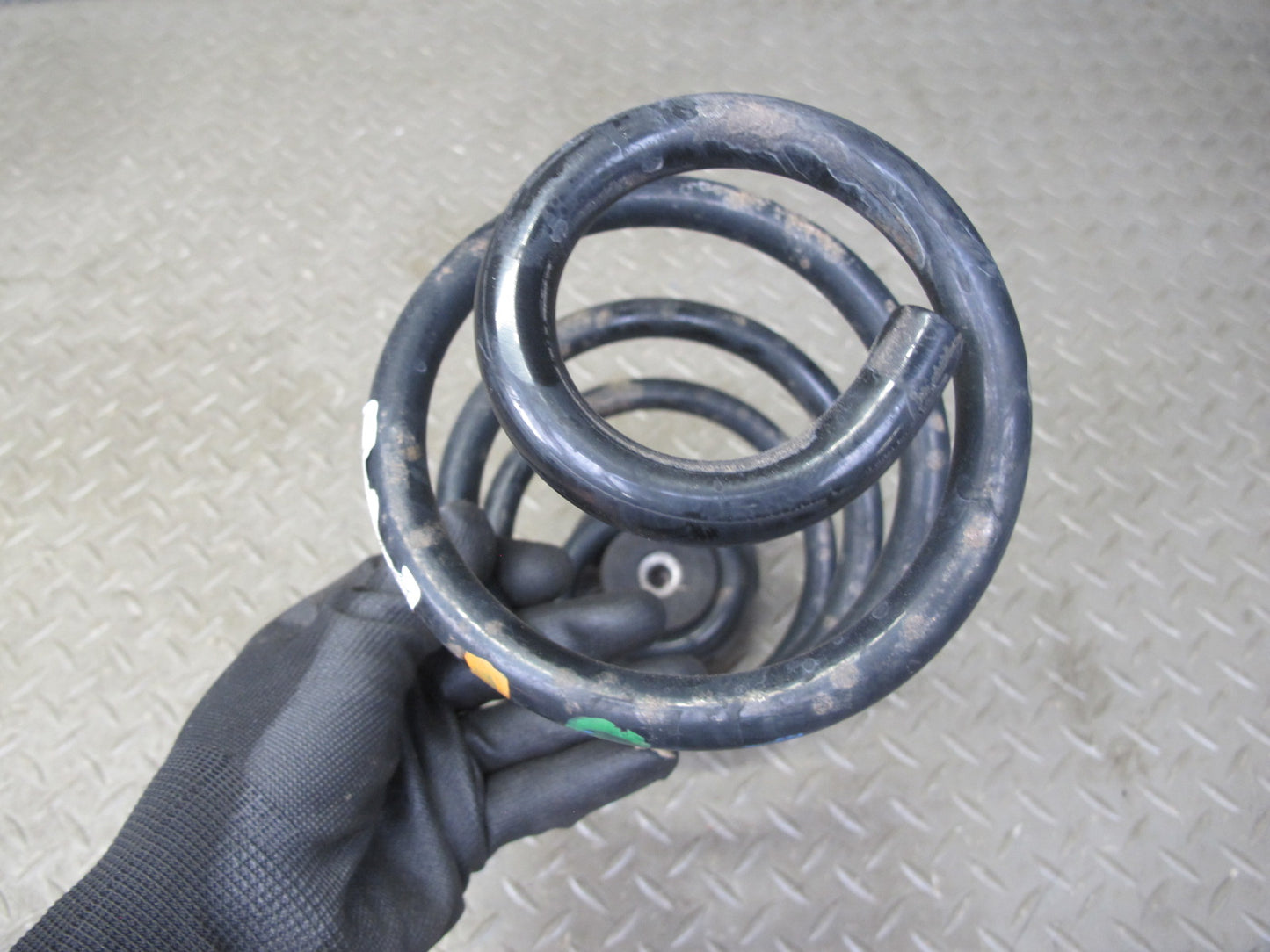 2015-2018 Porsche Macan Rear Left & Right Coil Spring Set of 2 95B511115A
