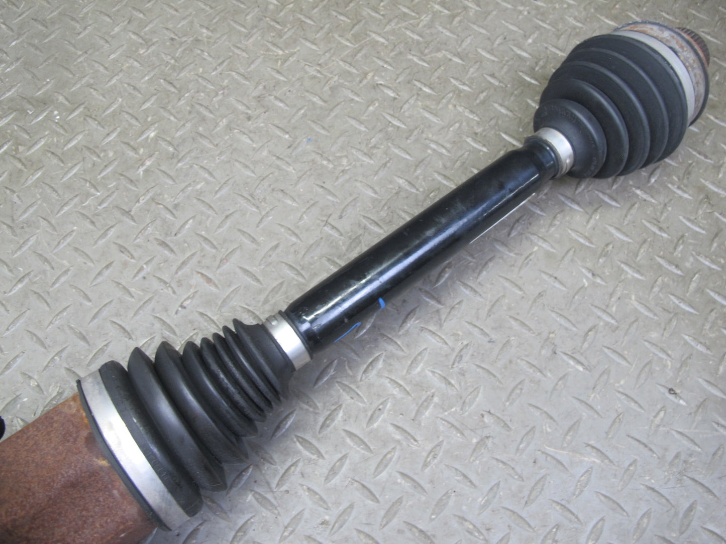 2015-2021 Porsche Macan AWD Front Left or Right Suspension Axle Shaft 95B407271A