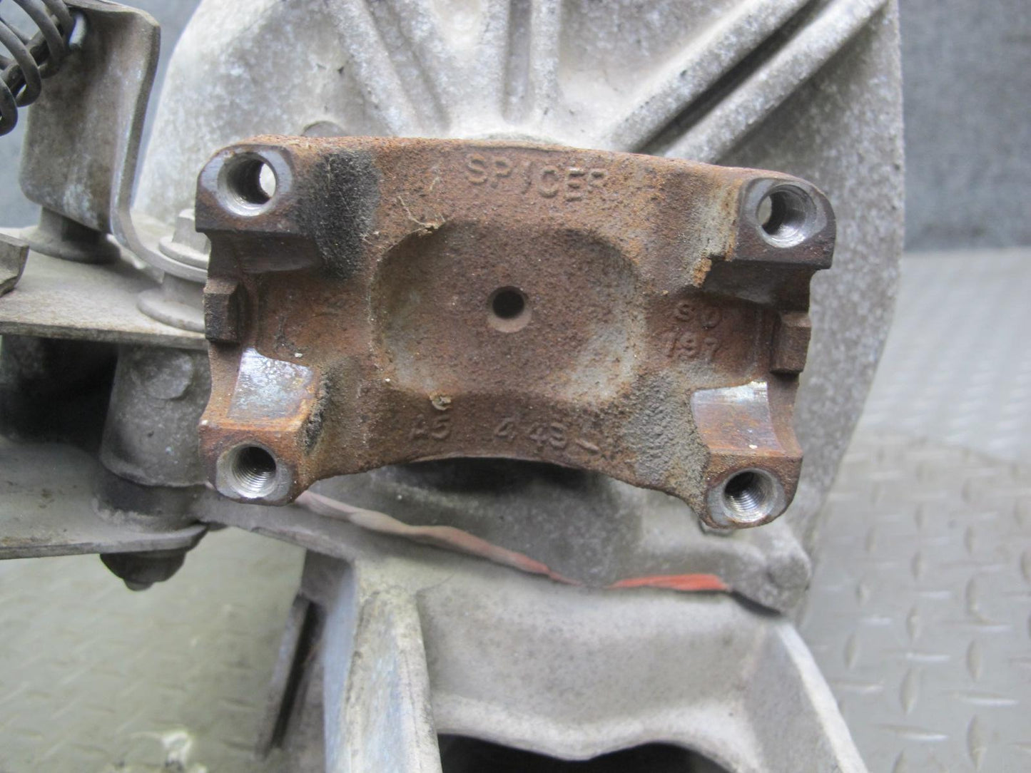 88-96 Chevrolet Corvette C4 A/T Dana 36 Rear Differential Carrier 2.59 Ratio OEM