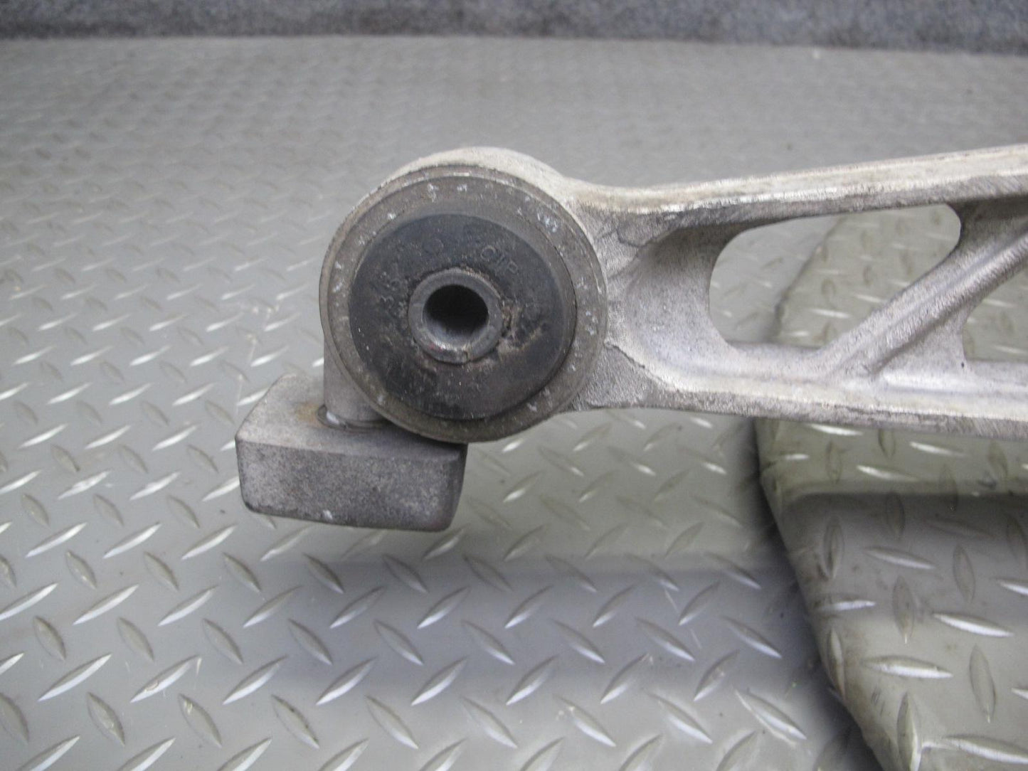 88-96 Chevrolet Corvette C4 A/T Dana 36 Rear Differential Carrier 2.59 Ratio OEM