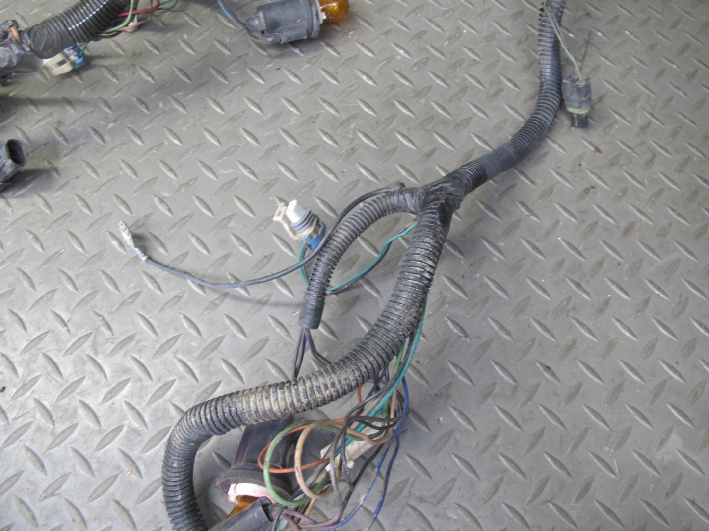 1993 Chevrolet Corvette C4 Front Bumper Headlight Wire Wiring Harness OEM