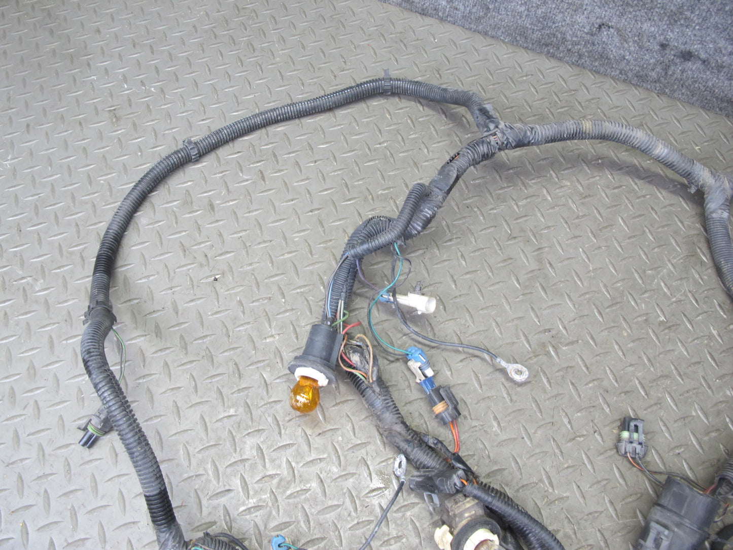 1993 Chevrolet Corvette C4 Front Bumper Headlight Wire Wiring Harness OEM
