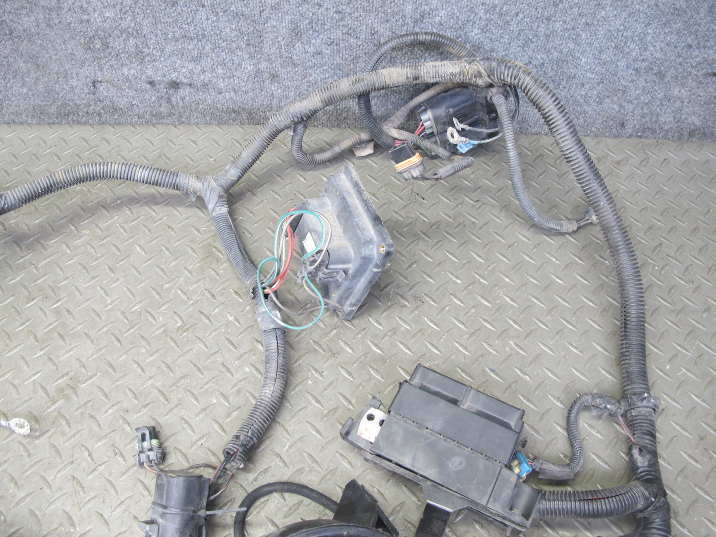 1993 Chevrolet Corvette C4 Front Bumper Headlight Wire Wiring Harness OEM