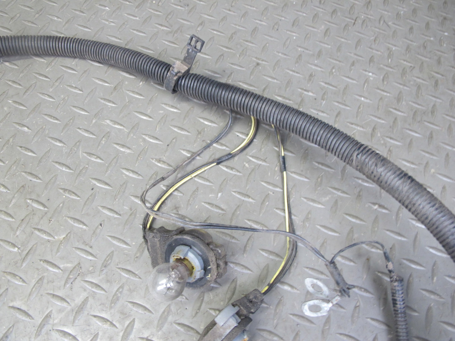 1993 Chevrolet Corvette C4 Coupe Rear Bumper Tail Light Wire Wiring Harness OEM