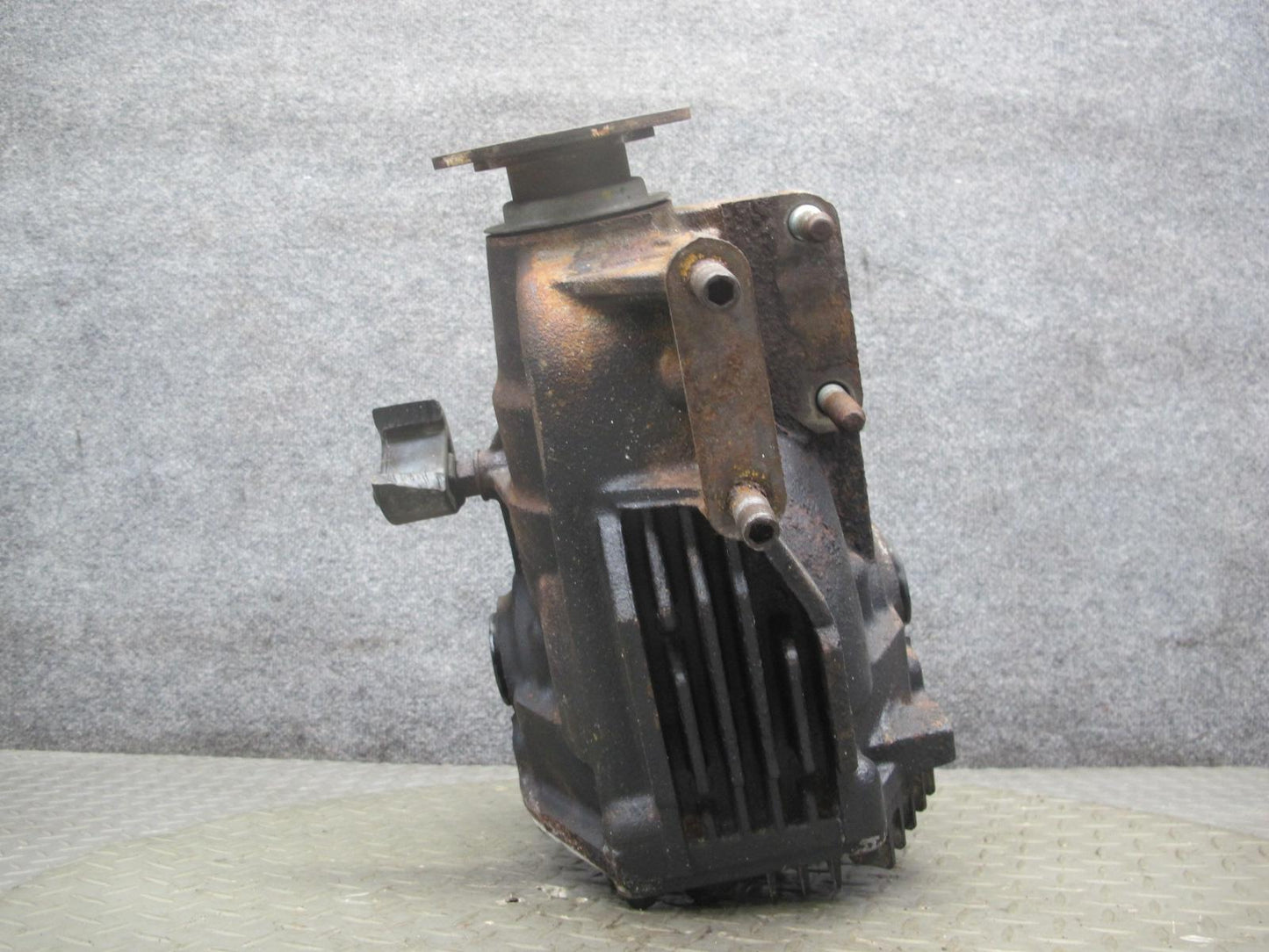 2008 Mazda RX8 A/T Rear Axle Differential Carrier LSD 4.30 Ratio 99K Miles OEM