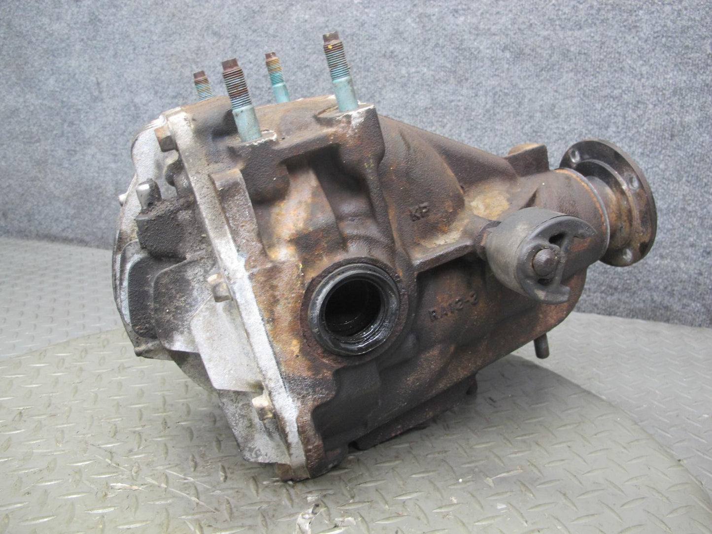 2008 Mazda RX8 A/T Rear Axle Differential Carrier LSD 4.30 Ratio 99K Miles OEM