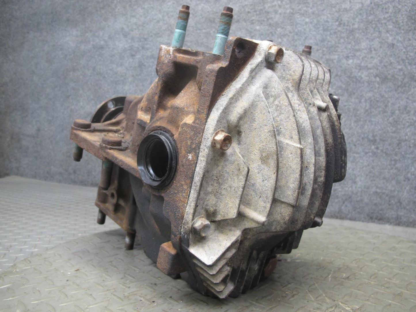 2008 Mazda RX8 A/T Rear Axle Differential Carrier LSD 4.30 Ratio 99K Miles OEM