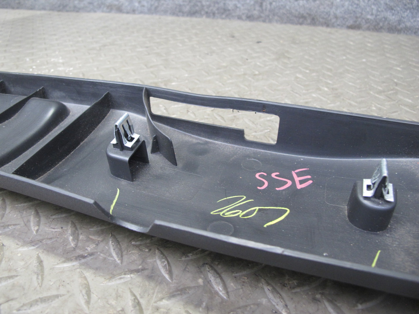 07-10 Saturn SKY Solstice Convertible Windshield Upper Headliner Trim Panel OEM