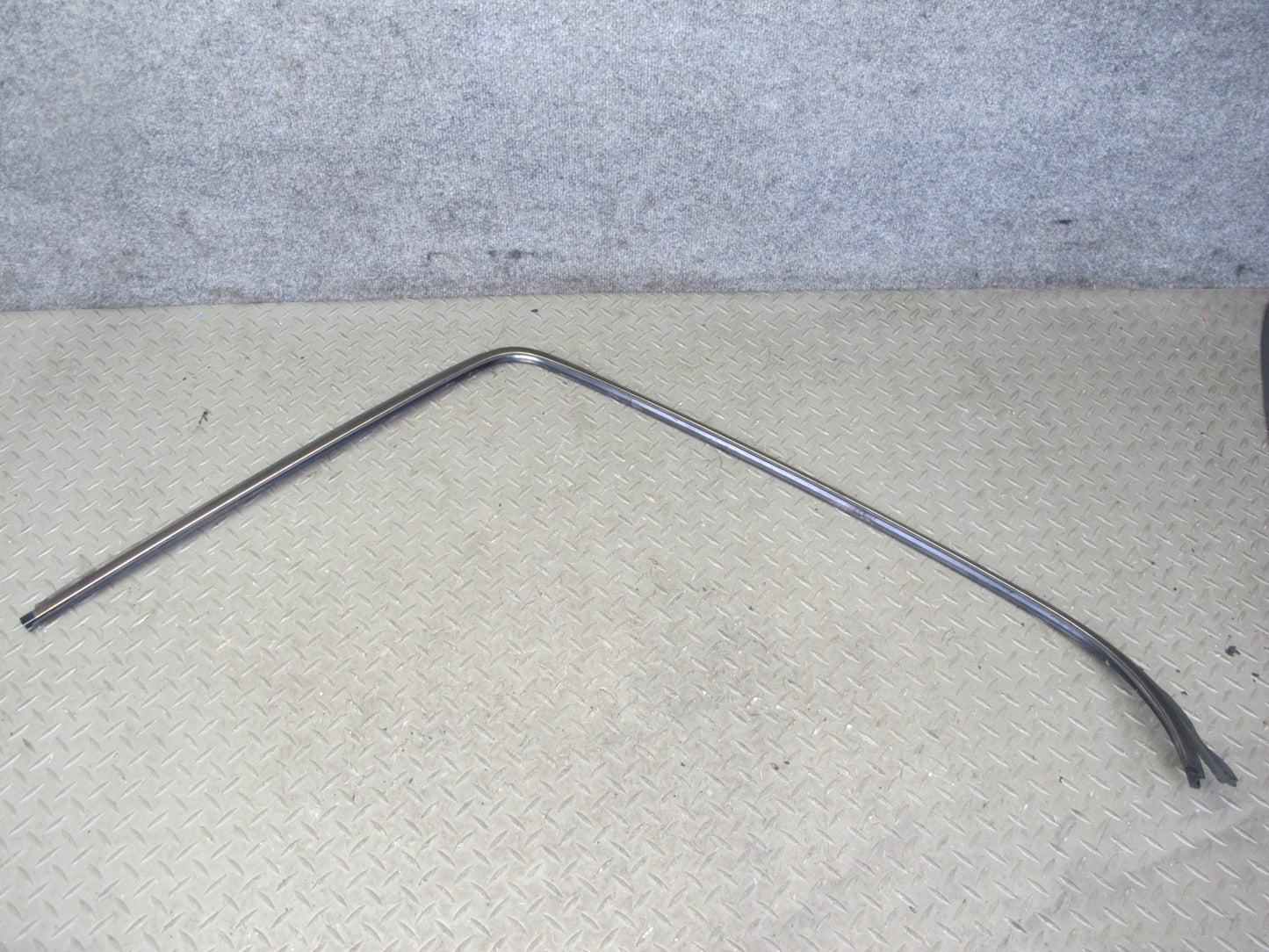 96-99 Mercedes W140 C140 CL Coupe Rear Windshield Chrome Trim Molding Set OEM