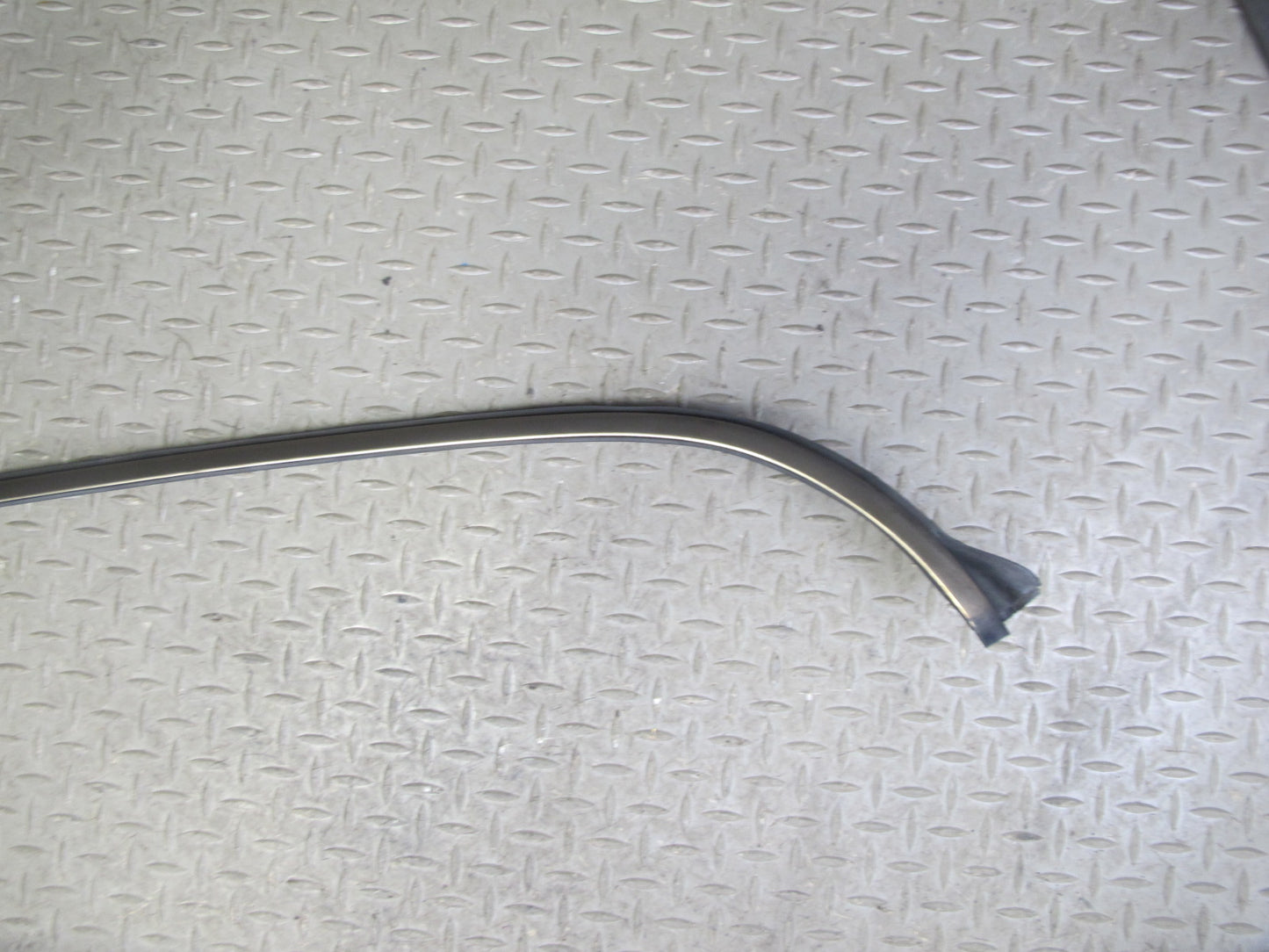 96-99 Mercedes W140 C140 CL Coupe Rear Windshield Chrome Trim Molding Set OEM