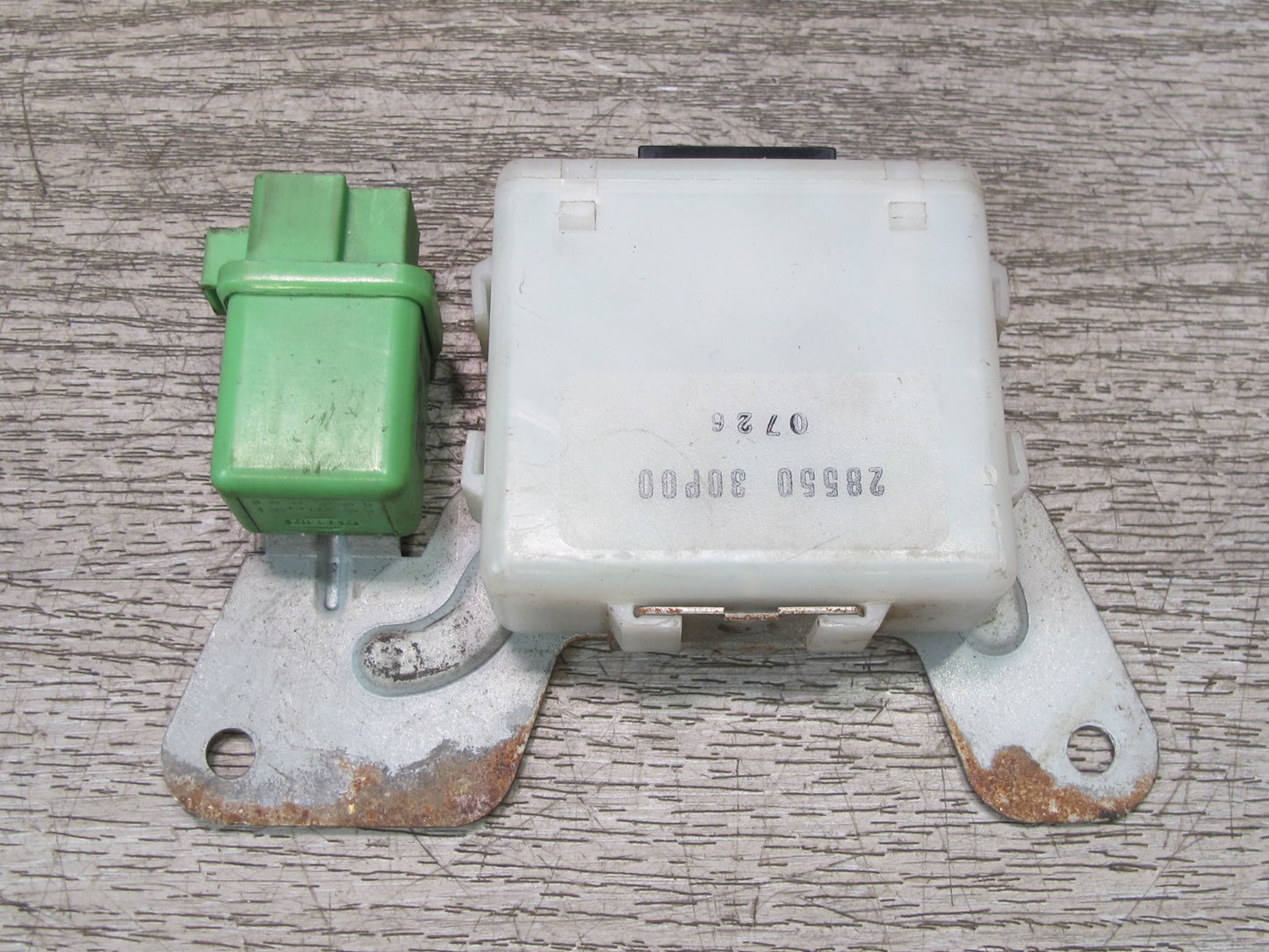 90-96 Nissan Z32 300ZX Wiper Timer Relay Control Module 28550-30P00 OEM