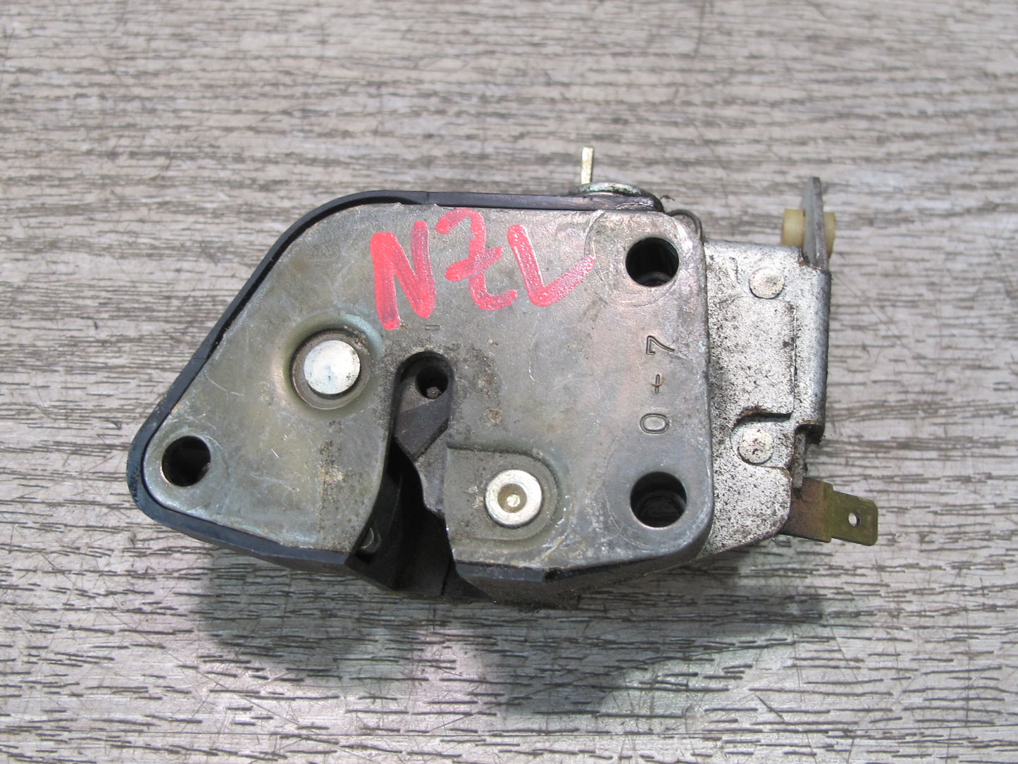 90-96 Nissan Z32 300ZX Rear Trunk Lid Tailgate Liftgate Lock Latch Actuator OEM