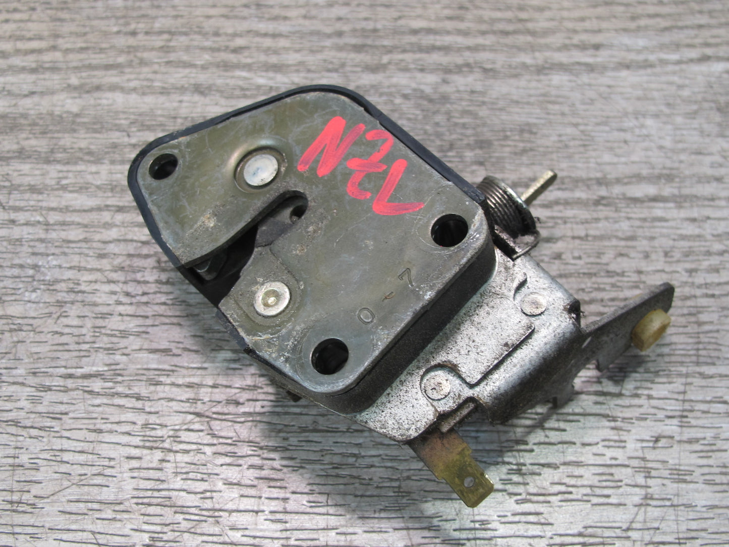 90-96 Nissan Z32 300ZX Rear Trunk Lid Tailgate Liftgate Lock Latch Actuator OEM